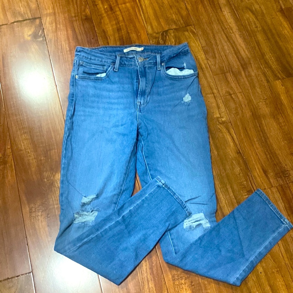 Levis jeans used 3-5 times
